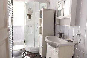 2 Bedroom Cossy Detached Property
