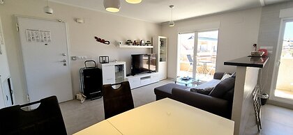 Beachside Apartment With Sauna