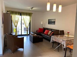 Comfortable Apartment Close to Beach