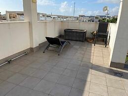 Comfortable Apartment Close to Beach