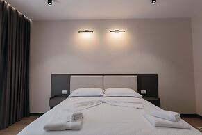 Elif Hotel