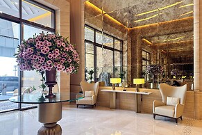 PVH - Inviting Studio - Palm Tower