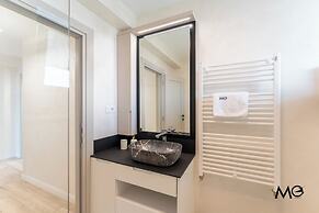 MoHost Valcom - Luxury Skyline Penthouse