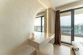 MoHost Valcom - Luxury Skyline Penthouse