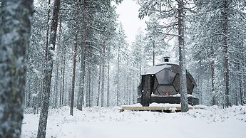 Halo Igloos - Private Sauna & Jacuzzi
