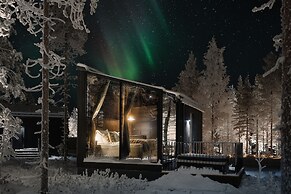 Halo Igloos - Private Sauna & Jacuzzi
