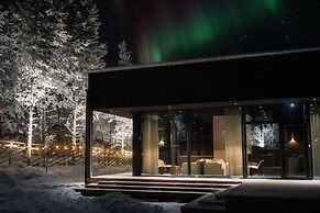 Halo Igloos - Private Sauna & Jacuzzi