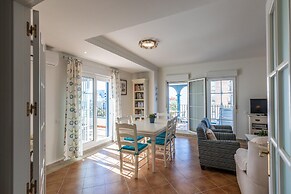 Apartment 100m From Beach