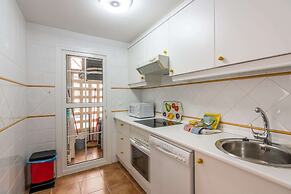 Apartment 100m From Beach