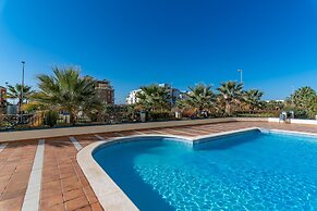 Apartment 100m From Beach
