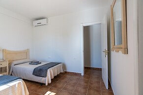 Apartment 100m From Beach