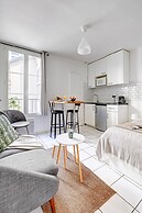 Cozy Studio by the Eiffel Tower - For 2