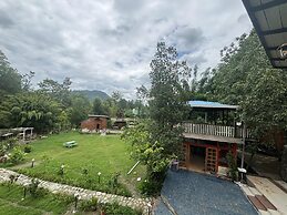 Hotel YAN Residency Bhimtal - Nainital