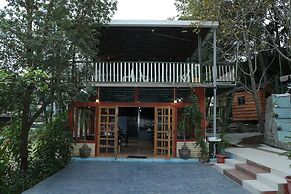 Hotel YAN Residency Bhimtal - Nainital