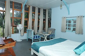 Hotel YAN Residency Bhimtal - Nainital