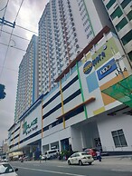 Luxurious 9th Floor Studio in Quezon City With Private Pool