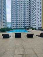 Luxurious 9th Floor Studio in Quezon City With Private Pool