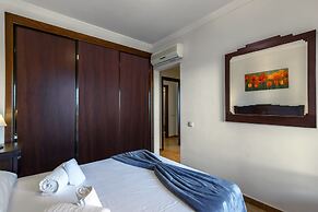 Cozy Seaside Retreat at Los Albatros