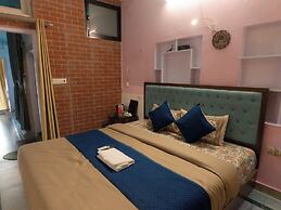 The Pink Chapter Hostel, Jaipur