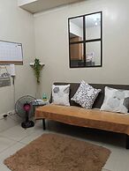 Serene Pasay Getaway - Entire Apartment for Rent