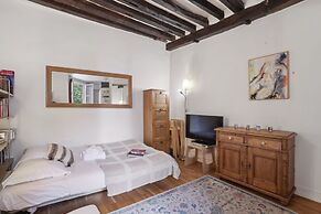 Chic 1BR by Châtelet & Louvre