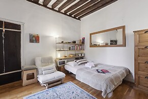 Chic 1BR by Châtelet & Louvre