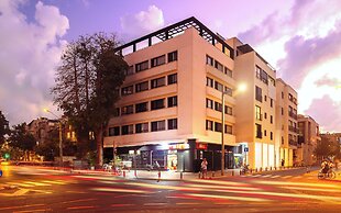 Iconic Hotel