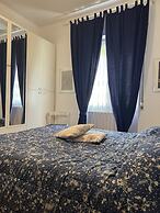 Central Square Apartment by Wonderful Italy