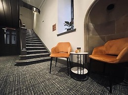 Linen Bank