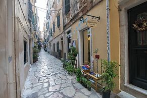 Korifo Old Town by Corfu Escapes