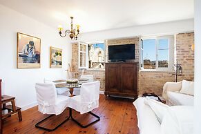 Korifo Old Town by Corfu Escapes
