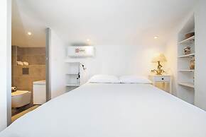 Korifo Old Town by Corfu Escapes