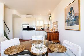 Korifo Old Town by Corfu Escapes