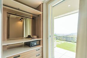 PureView Luxury pool AdultsOnly by Rent All Como