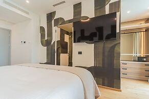 PureView Luxury pool AdultsOnly by Rent All Como