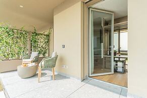 PureView Luxury pool AdultsOnly by Rent All Como