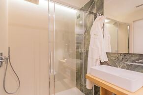 PureView Luxury pool AdultsOnly by Rent All Como