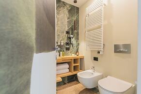 PureView Luxury pool AdultsOnly by Rent All Como