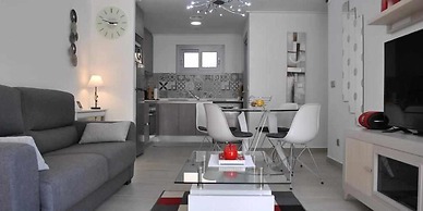 Apartment Near Punta Prima Beach