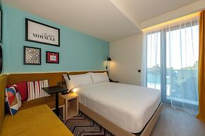 Hampton By Hilton Batumi Center