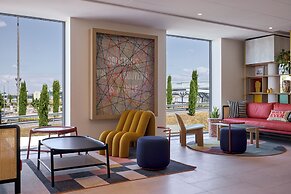 Hampton by Hilton Lyon Airport