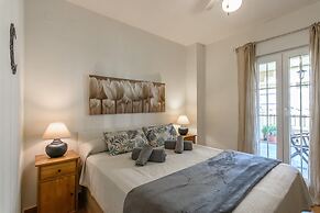 Cozy Isla Canela Home for 5 Guests