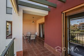 Golfside Apartment With Large Terrace