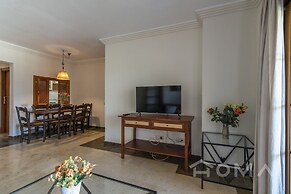 Golfside Apartment With Large Terrace