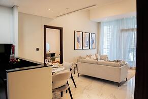 Cozy 1BR With Canal Views Full Amenities