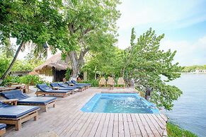 HOTEL ISLA MULATA