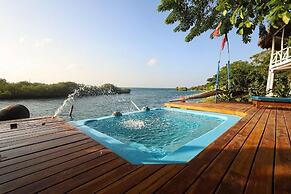 HOTEL ISLA MULATA