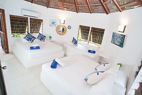 HOTEL ISLA MULATA