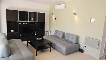 Casa Elysia 1BR with Beach & Pool