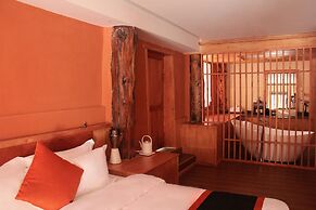 FEIFAN Historic Tibetan Hotel
